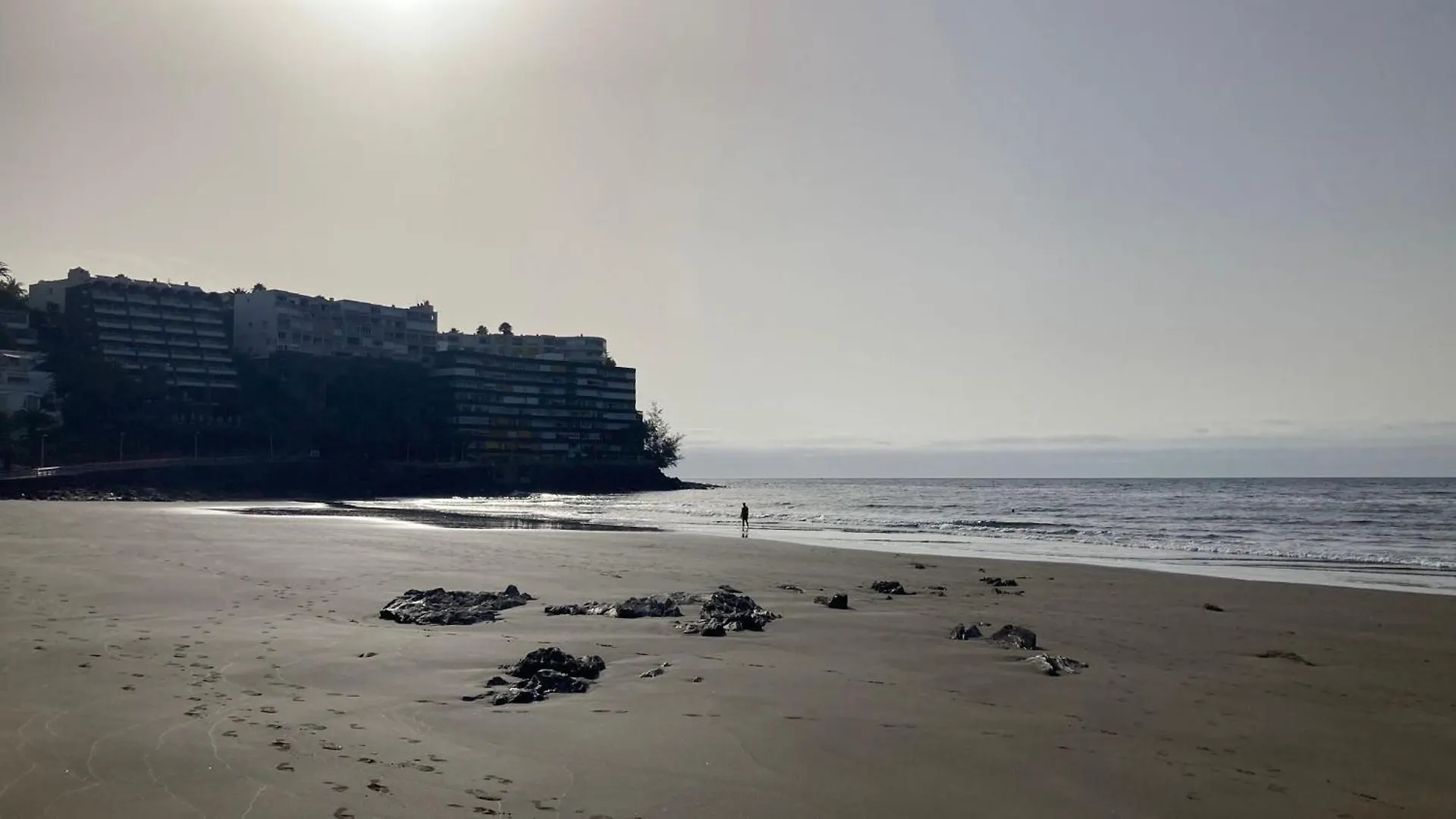 Sobre El Mar Con Vistas A Las Dunas De Maspalomas San Agustin